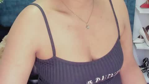 Snapshot of isadoravex chatting on 06-02-26, 01:13 Isabel online show from 06-02-26, 01:13