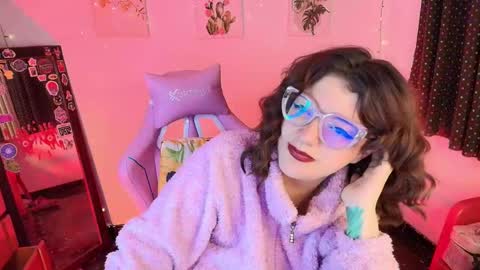 Isabella Ferrer online show from 10-30-25, 04:14