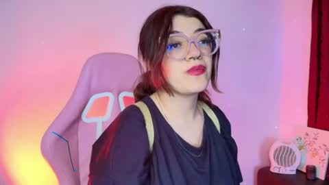 Isabella Ferrer online show from 07-04-26, 08:31