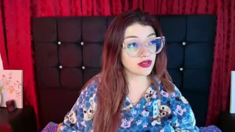 Isabella Ferrer online show from 07-11-26, 06:16