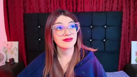 Isabella Ferrer online show from 07-13-26, 05:54