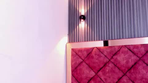 isaiah online show from 11-12-25, 01:50