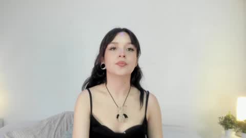 isameow online show from 01-02-25, 09:39