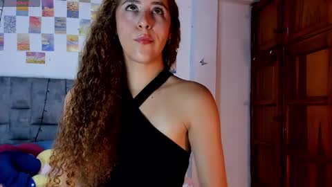 Isabela  online show from 04-16-26, 02:34