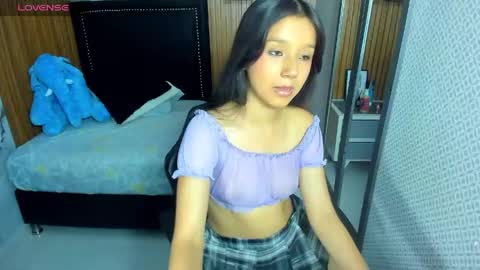 Snapshot of isapink1 chatting on 05-02-26, 06:57 ISABELLA online show from 05-02-26, 06:57