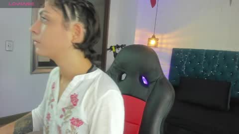 isabel  online show from 04-05-26, 05:43