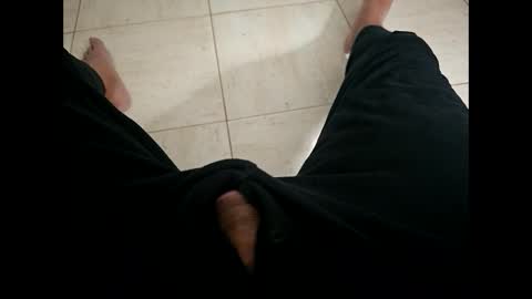 Snapshot of iscrewinutibolt chatting on 01-19-25, 11:56 Carlos online show from 01-19-25, 11:56