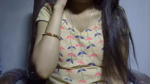 Snapshot of ishika_ishu chatting on 05-07-26, 05:07 ishika_ishu online show from 05-07-26, 05:07