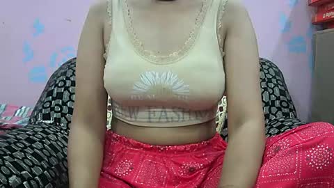 ishika_singh_ online show from 06-16-26, 01:52