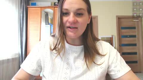 Snapshot of isingle_mom chatting on 05-05-26, 09:50 isingle_mom online show from 05-05-26, 09:50
