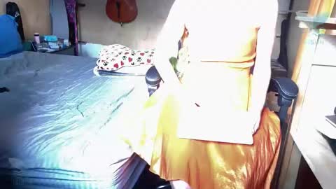 Isis  Alan online show from 03-16-26, 12:42