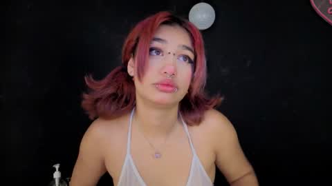 Isisjones18 online show from 09-26-25, 05:33