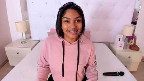 Vanessa online show from 01-06-26, 11:25