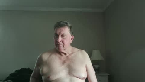Snapshot of island625103 chatting on 05-27-26, 08:39 island625103 online show from 05-27-26, 08:39