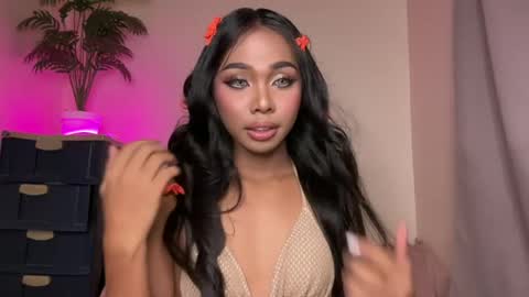 Alona online show from 07-17-26, 09:52