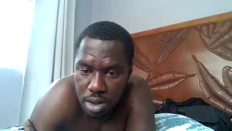 islandbey242 online show from 05-26-26, 02:57