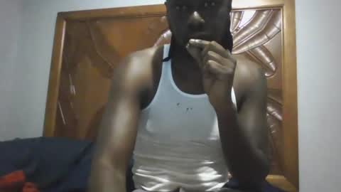 islandbey242 online show from 06-18-26, 09:47