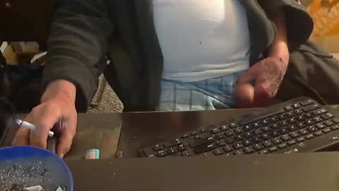 Duke online show from 01-12-25, 01:37