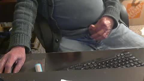 Duke online show from 02-18-25, 01:32