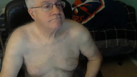 islesman22 online show from 02-03-25, 10:25