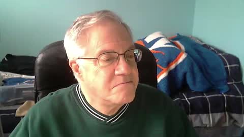 islesman22 online show from 02-15-25, 06:33