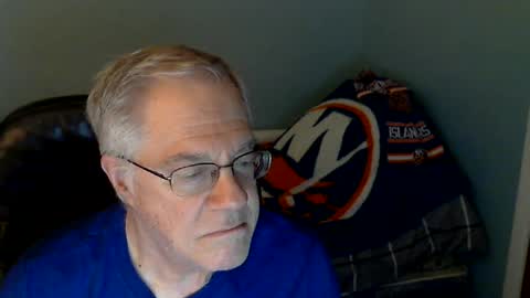 Snapshot of islesman22 chatting on 06-15-26, 01:19 islesman22 online show from 06-15-26, 01:19