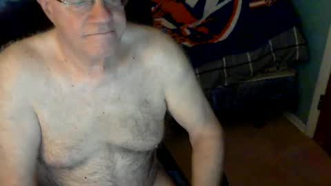 Snapshot of islesman22 chatting on 07-11-26, 09:34 islesman22 online show from 07-11-26, 09:34