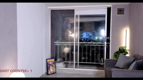 Snapshot of isnotforeveryone chatting on 11-23-25, 02:11 Julyane online show from 11-23-25, 02:11