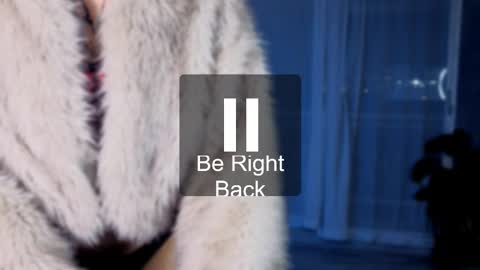 Snapshot of isnotforeveryone chatting on 01-18-26, 12:14 Julyane online show from 01-18-26, 12:14