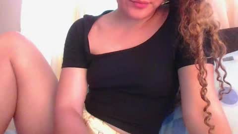 Snapshot of issa30213 chatting on 04-15-26, 02:24 Issa online show from 04-15-26, 02:24