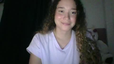 Snapshot of issa30213 chatting on 05-01-26, 01:10 Issa online show from 05-01-26, 01:10