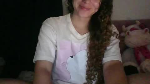 Snapshot of issa30213 chatting on 05-08-26, 03:34 Issa online show from 05-08-26, 03:34