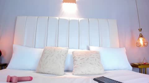 Issa online show from 12-26-24, 05:19