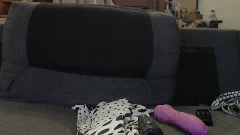 issazorro online show from 02-06-25, 06:29