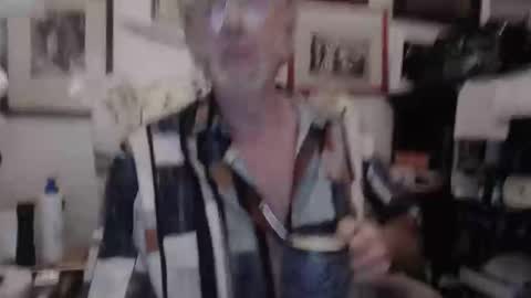 ImYourBitch online show from 05-06-26, 05:25