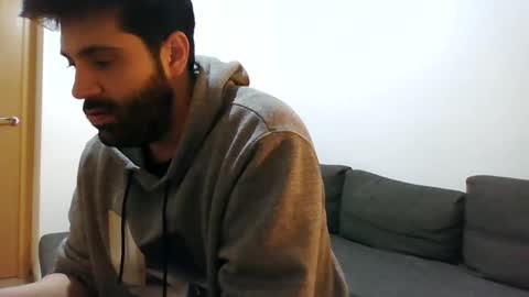 Snapshot of italianboybcn chatting on 12-31-24, 09:31 italianboybcn online show from 12-31-24, 09:31