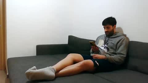 Snapshot of italianboybcn chatting on 12-31-24, 10:12 italianboybcn online show from 12-31-24, 10:12