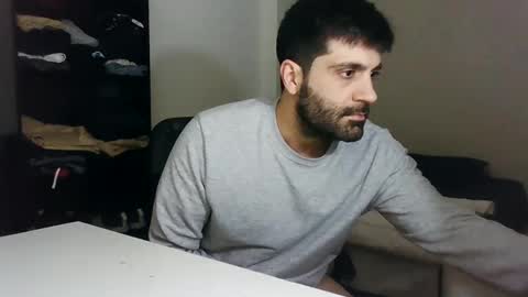 Snapshot of italianboybcn chatting on 01-15-25, 01:02 italianboybcn online show from 01-15-25, 01:02