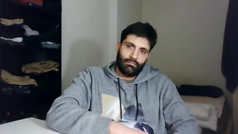 Snapshot of italianboybcn chatting on 01-21-25, 06:34 italianboybcn online show from 01-21-25, 06:34