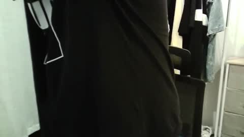 Snapshot of italianboybcn chatting on 09-27-25, 08:47 italianboybcn online show from 09-27-25, 08:47