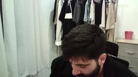 italianboybcn online show from 01-08-26, 06:26