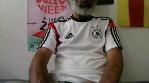 Snapshot of italianhotdesire chatting on 08-05-26, 12:41 Horny Viking online show from 08-05-26, 12:41