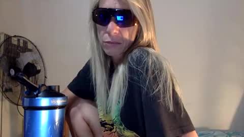 italiankingstripper online show from 02-26-26, 10:53