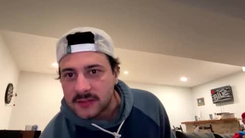 italianladd online show from 11-19-25, 07:08