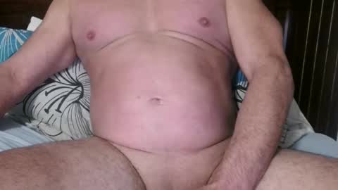 Snapshot of italianstud43 chatting on 01-23-25, 01:13 Hot Italian online show from 01-23-25, 01:13