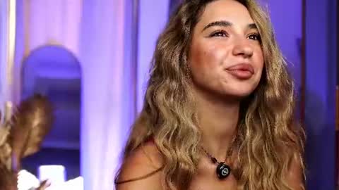 Snapshot of italy_baby chatting on 06-16-26, 06:32 italy_baby online show from 06-16-26, 06:32