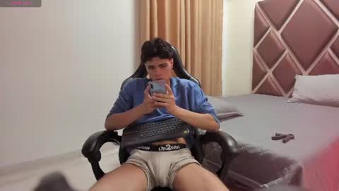 ithan_hot online show from 07-12-26, 04:36