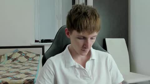 Snapshot of ithan_red chatting on 11-08-25, 04:51 Ethan online show from 11-08-25, 04:51