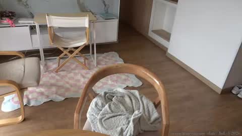 Snapshot of its_jessi chatting on 07-03-26, 08:59 Jessi online show from 07-03-26, 08:59