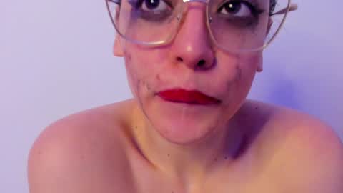 Snapshot of its_marie chatting on 01-18-25, 04:42 Maria online show from 01-18-25, 04:42
